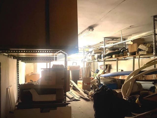 Commercial for sale in Sant Llorens, Valencia city - € 95,000 (Ref: 9174510)