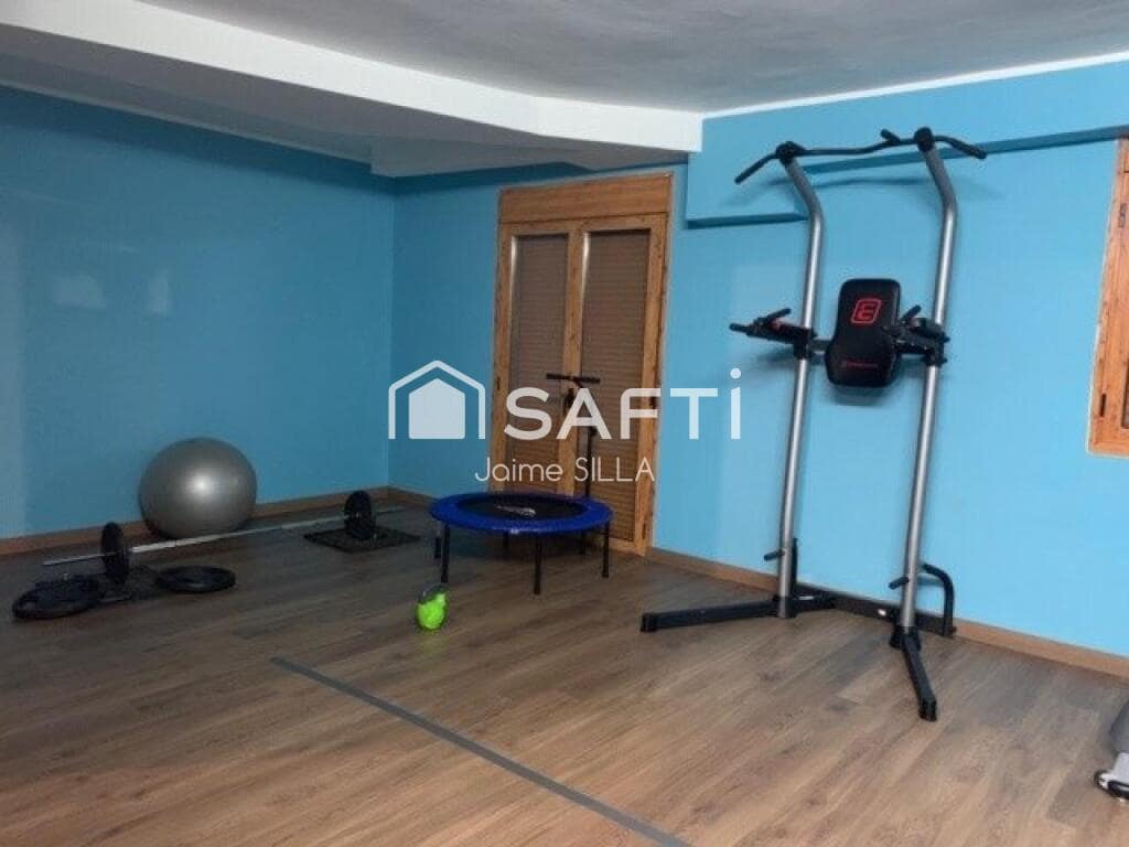 Kontor til salgs i Alp - € 3 500 000 (Ref: 9174511)