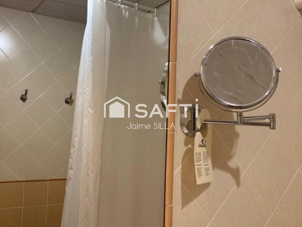 Kontor til salgs i Alp - € 3 500 000 (Ref: 9174511)