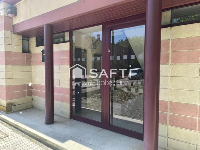 Garage for sale in Laguna de Duero - € 38,000 (Ref: 9174520)