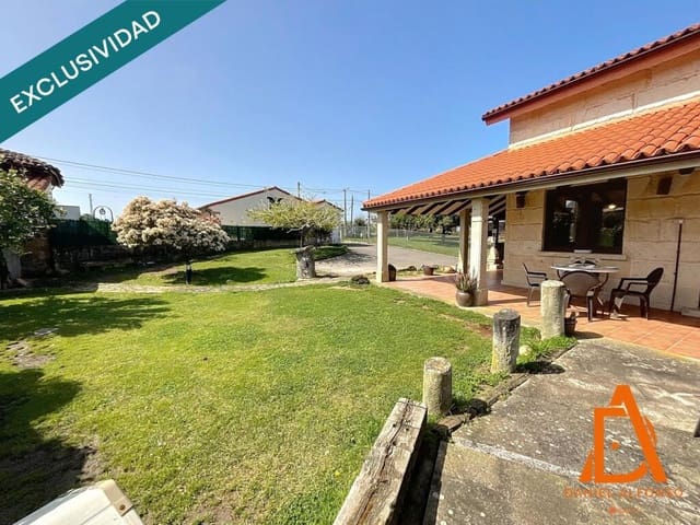 4 soverom Villa til salgs i Villaviciosa med svømmebasseng garasje - € 487 000 (Ref: 9174527)