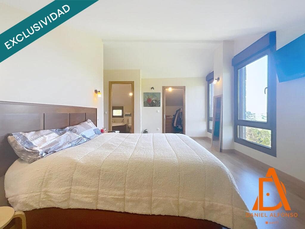 4 soverom Villa til salgs i Villaviciosa med svømmebasseng garasje - € 487 000 (Ref: 9174527)