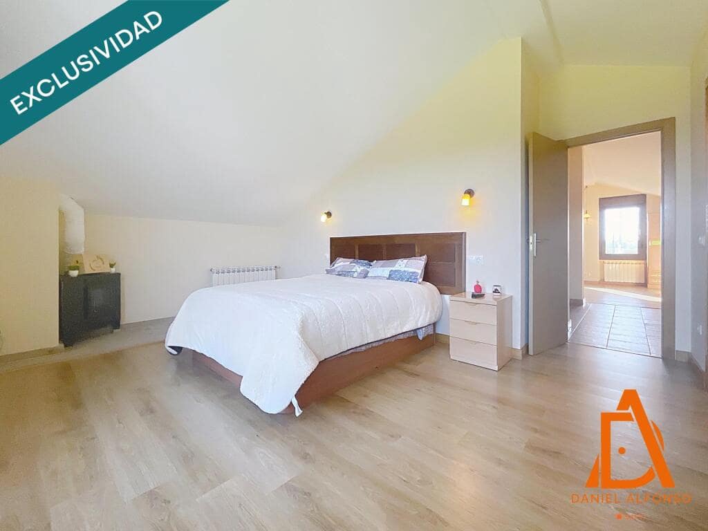 4 soverom Villa til salgs i Villaviciosa med svømmebasseng garasje - € 487 000 (Ref: 9174527)