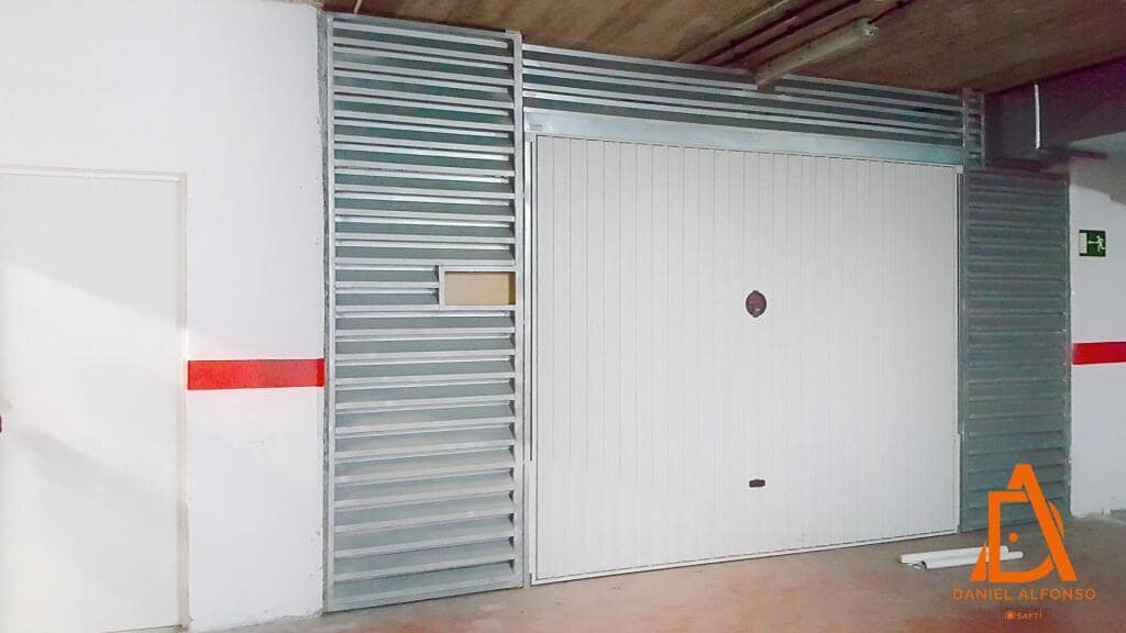 Garage til salg i Llanera - € 70.000 (Ref: 9174531)