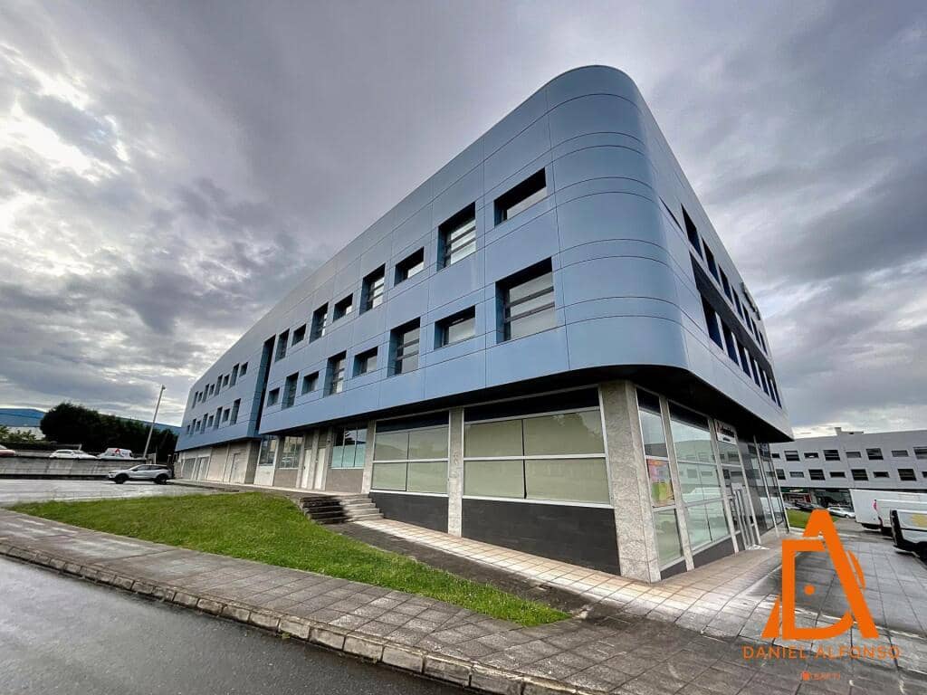 Garage til salg i Llanera - € 70.000 (Ref: 9174531)