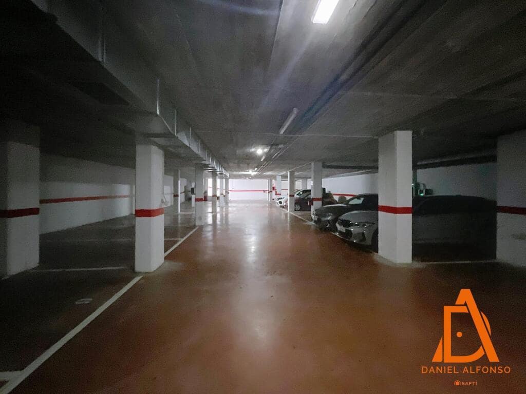 Garage til salg i Llanera - € 70.000 (Ref: 9174531)