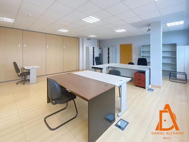 Office for rent in Llanera with garage - € 1,000 (Ref: 9174532)