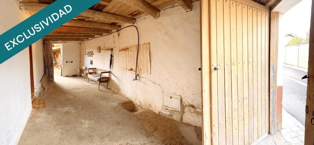 4 soverom Finca/Herregård til salgs i Santas Martas med garasje - € 60 000 (Ref: 9174537)