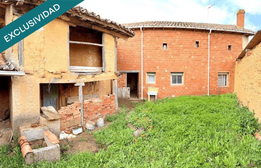 4 soverom Finca/Herregård til salgs i Santas Martas med garasje - € 60 000 (Ref: 9174537)