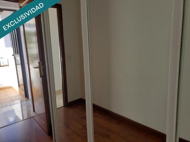 2 soveværelse Lejlighed til salg i Puerto del Carmen, Tías - € 260.000 (Ref: 9174540)