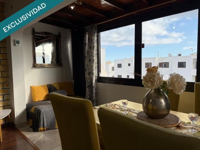 2 soveværelse Lejlighed til salg i Puerto del Carmen, Tías - € 260.000 (Ref: 9174540)
