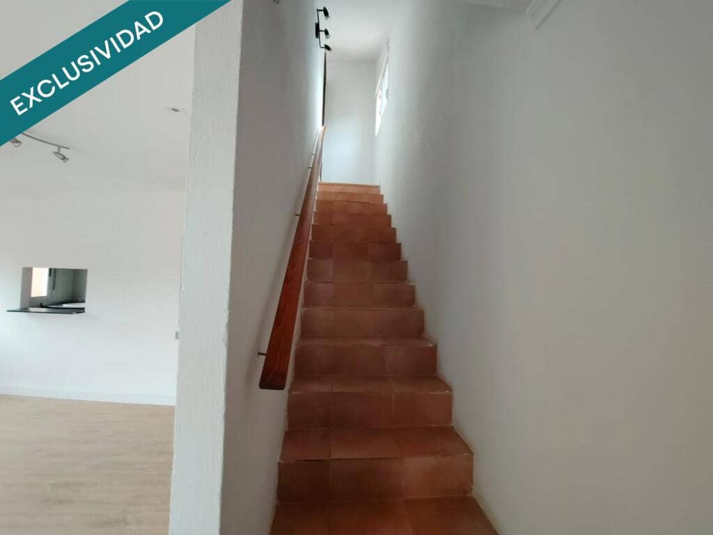 4 soverom Villa til salgs i Arganza med garasje - € 100 000 (Ref: 9174544)