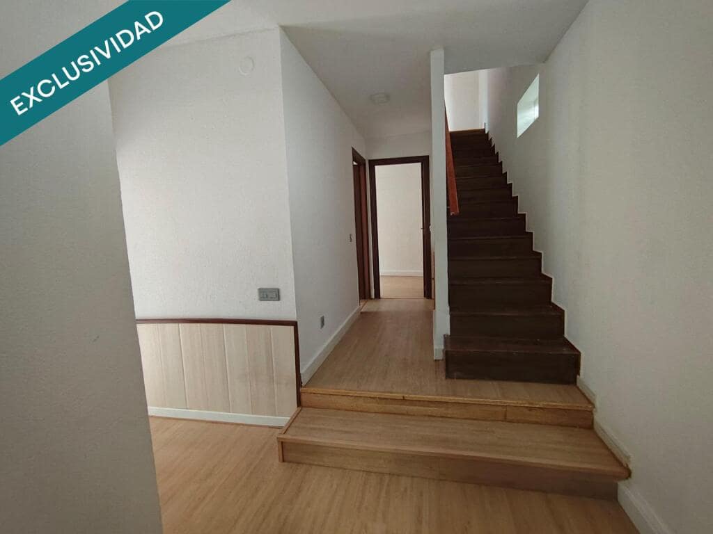 4 soverom Villa til salgs i Arganza med garasje - € 100 000 (Ref: 9174544)