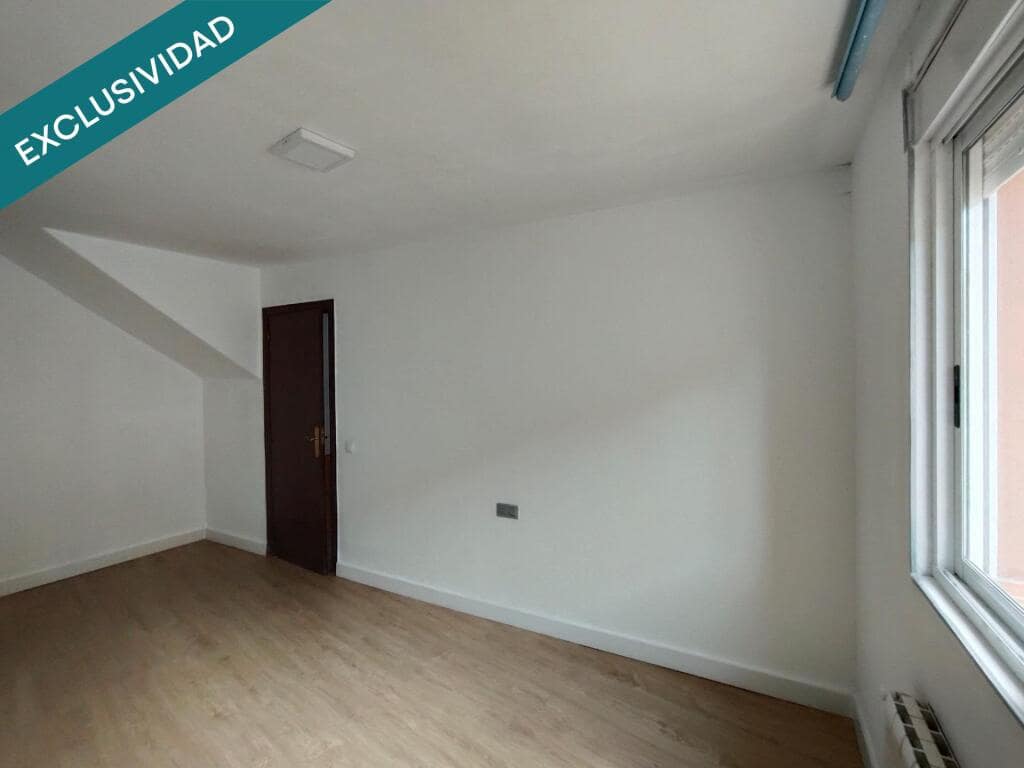 4 soverom Villa til salgs i Arganza med garasje - € 100 000 (Ref: 9174544)