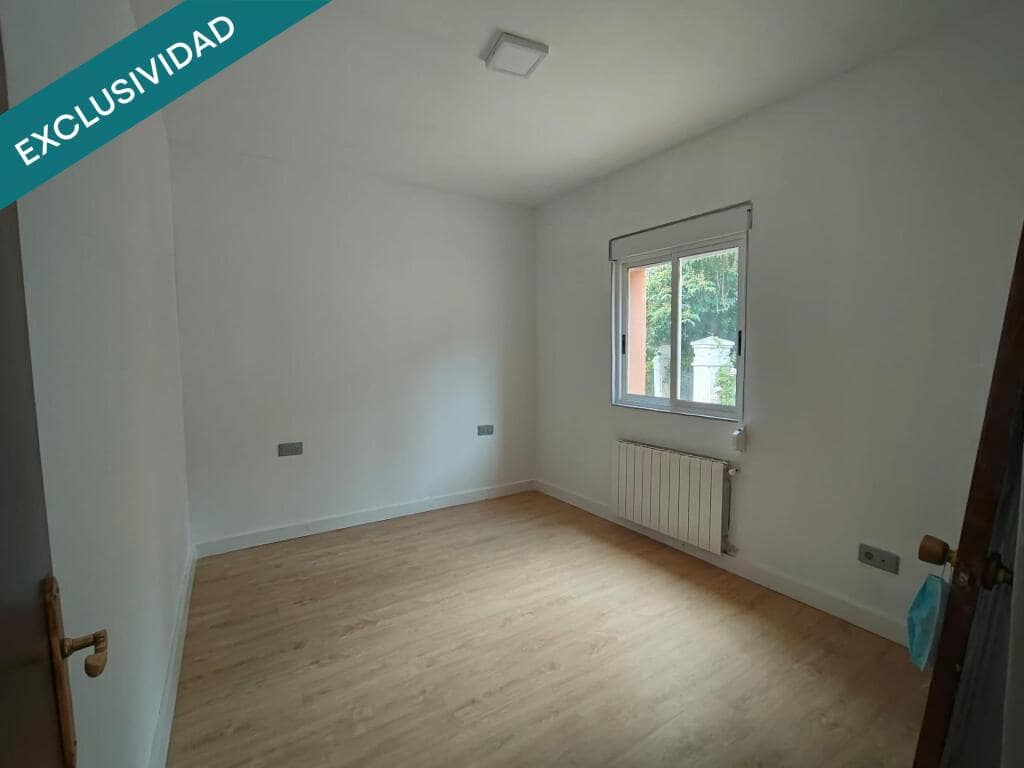 4 soverom Villa til salgs i Arganza med garasje - € 100 000 (Ref: 9174544)