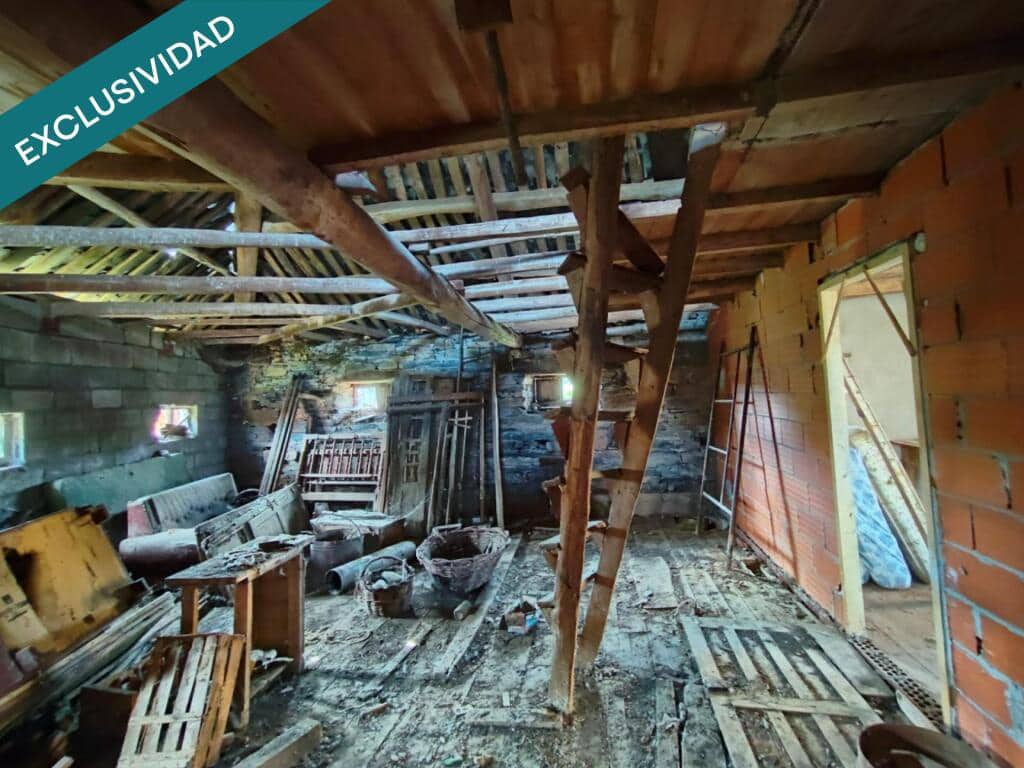 3 soveværelse Finca/Landehus til salg i Villafranca del Bierzo - € 26.000 (Ref: 9174545)