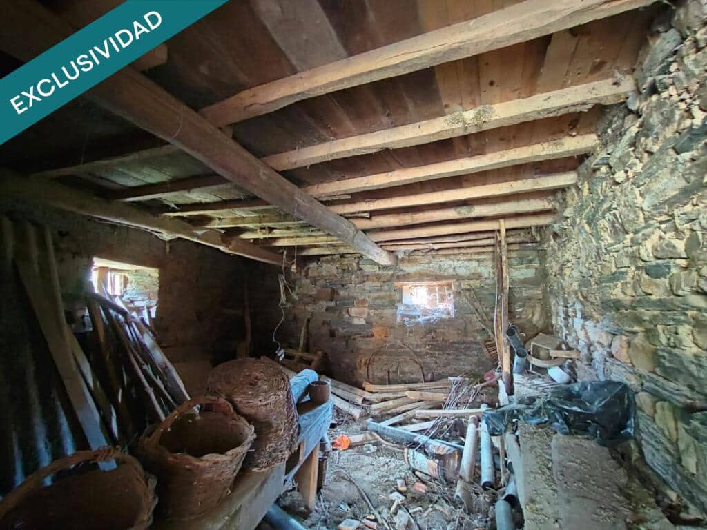 3 soveværelse Finca/Landehus til salg i Villafranca del Bierzo - € 26.000 (Ref: 9174545)