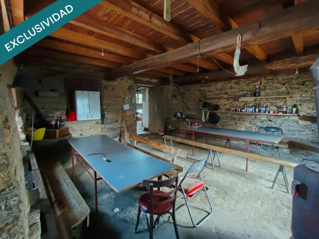3 soveværelse Finca/Landehus til salg i Villafranca del Bierzo - € 26.000 (Ref: 9174545)