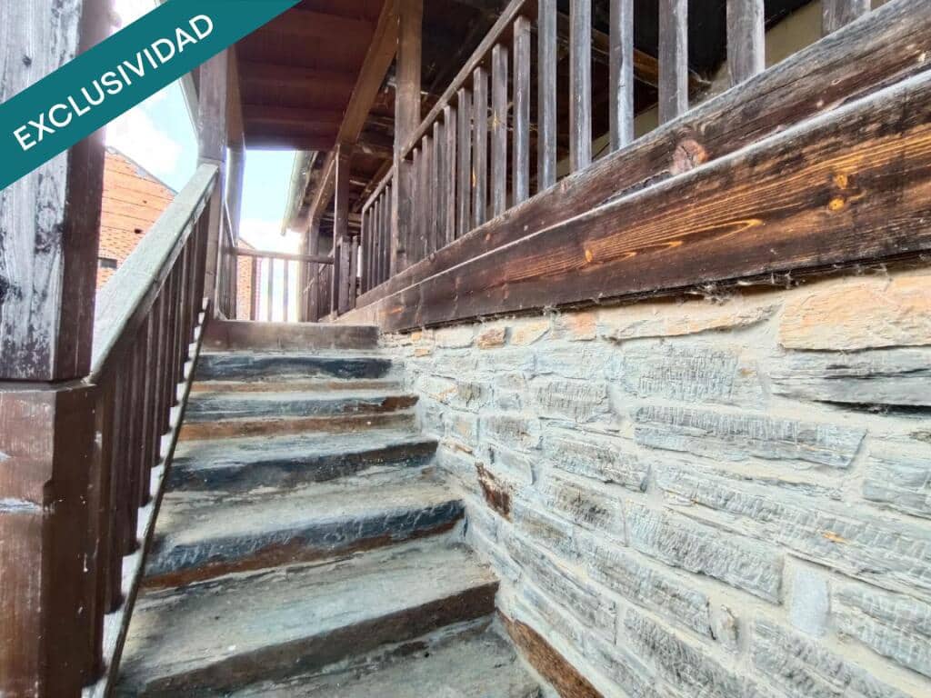 3 soveværelse Finca/Landehus til salg i Villafranca del Bierzo - € 26.000 (Ref: 9174545)