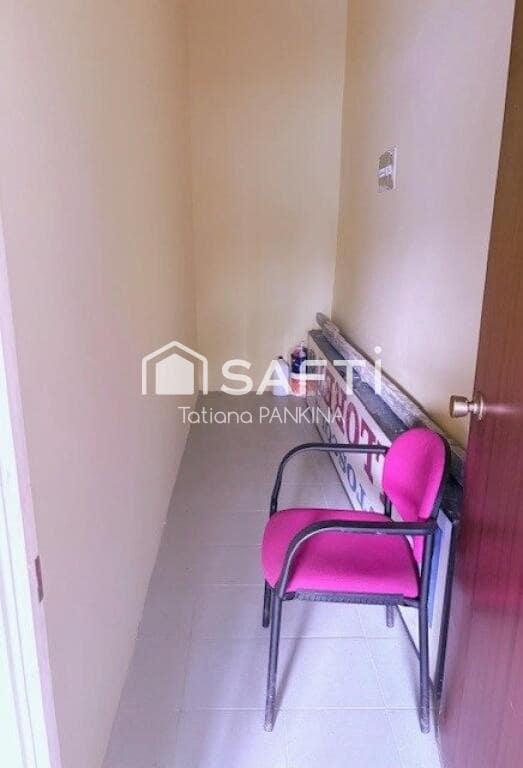 Kommersiell til salgs i Lloret de Mar - € 120 000 (Ref: 9177317)