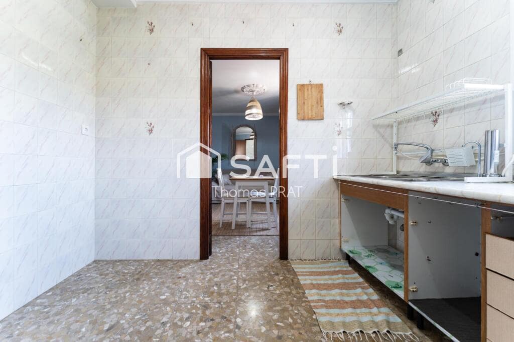 4 soveværelse Villa til salg i Villanueva de Algaidas med garage - € 102.000 (Ref: 9177318)