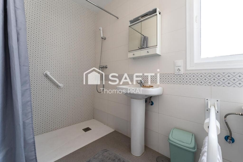 4 soveværelse Villa til salg i Villanueva de Algaidas med garage - € 102.000 (Ref: 9177318)