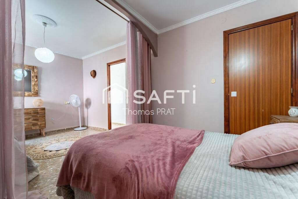 4 soveværelse Villa til salg i Villanueva de Algaidas med garage - € 102.000 (Ref: 9177318)