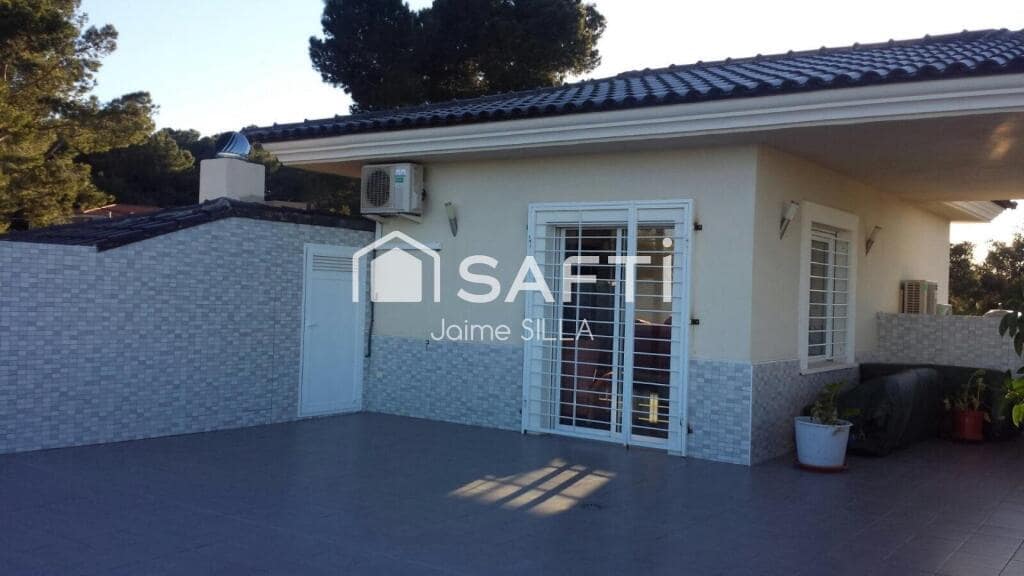 4 soveværelse Villa til salg i Picassent med swimmingpool garage - € 780.000 (Ref: 9177321)