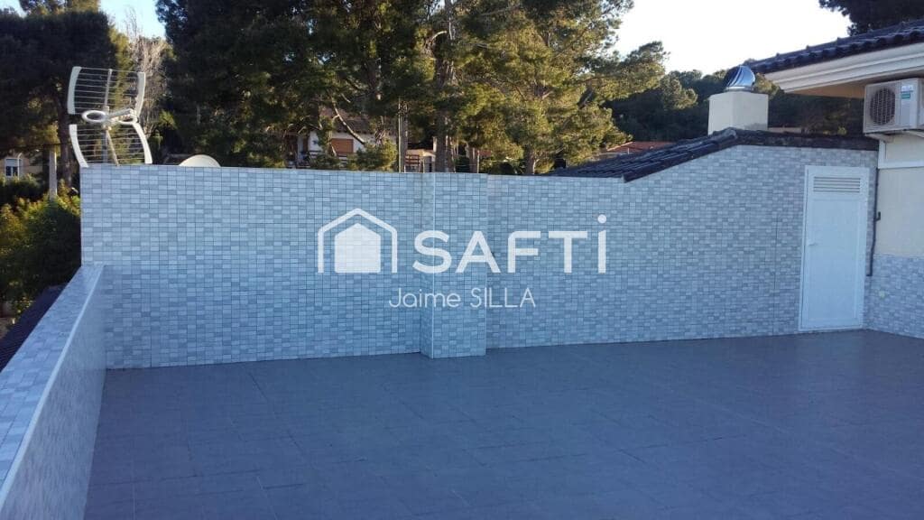 4 soveværelse Villa til salg i Picassent med swimmingpool garage - € 780.000 (Ref: 9177321)