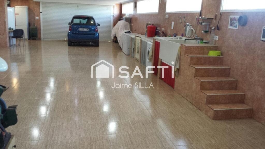 4 soveværelse Villa til salg i Picassent med swimmingpool garage - € 780.000 (Ref: 9177321)