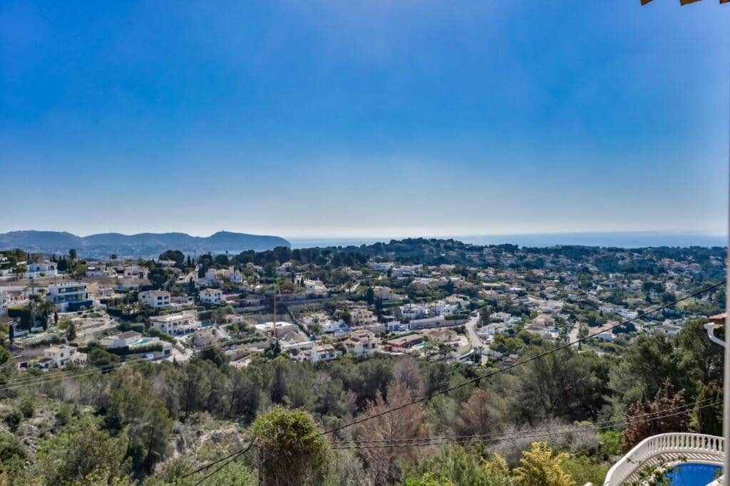 4 makuuhuone Huvila myytävänä paikassa Benissa mukana uima-altaan - 695 000 € (Ref: 9181008)