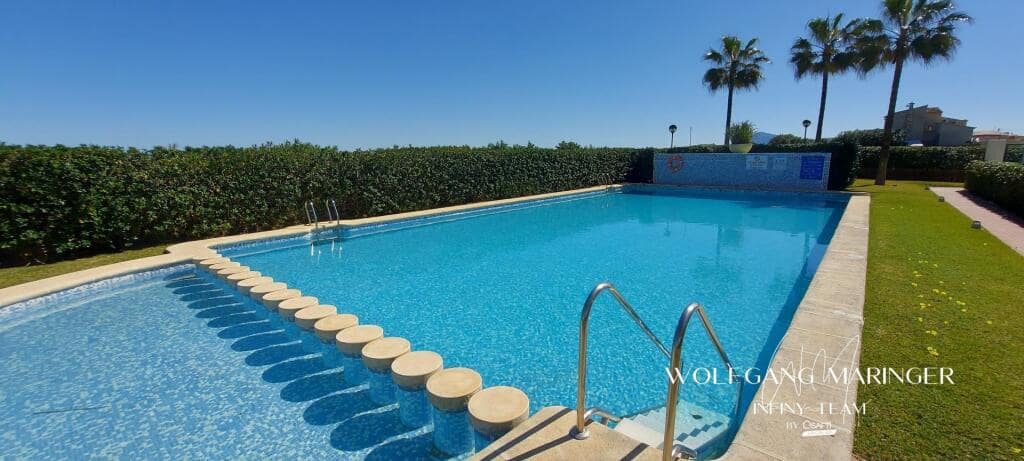 4 soverom Leilighet til salgs i Oliva med svømmebasseng garasje - € 875 000 (Ref: 9181011)