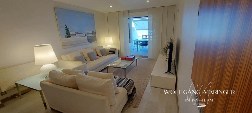 4 soverom Leilighet til salgs i Oliva med svømmebasseng garasje - € 875 000 (Ref: 9181011)