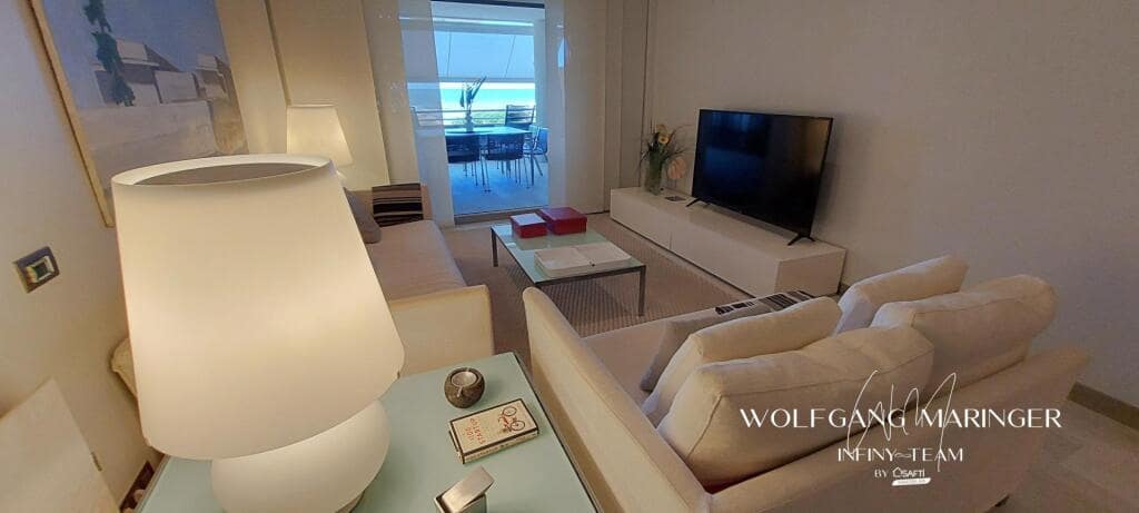 4 soverom Leilighet til salgs i Oliva med svømmebasseng garasje - € 875 000 (Ref: 9181011)