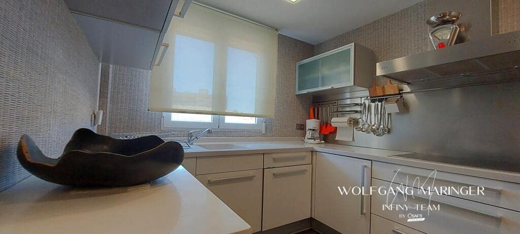 4 soverom Leilighet til salgs i Oliva med svømmebasseng garasje - € 875 000 (Ref: 9181011)