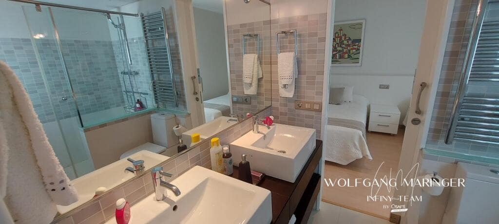 4 soverom Leilighet til salgs i Oliva med svømmebasseng garasje - € 875 000 (Ref: 9181011)