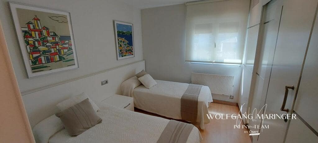 4 soverom Leilighet til salgs i Oliva med svømmebasseng garasje - € 875 000 (Ref: 9181011)