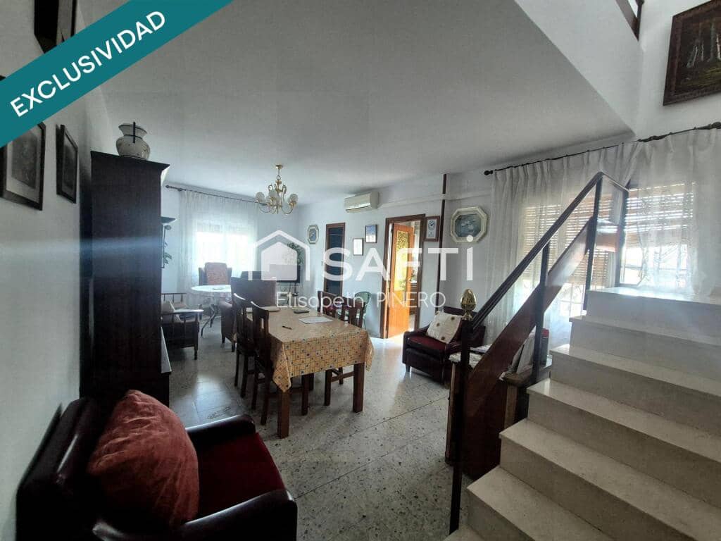 7 makuuhuone Rivitalo myytävänä paikassa Lobon - 155 000 € (Ref: 9181016)