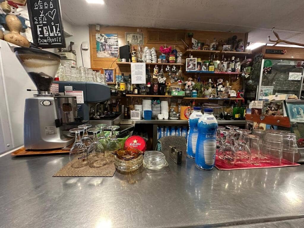 Commercial for sale in Barcelona city - € 410,000 (Ref: 9181020)