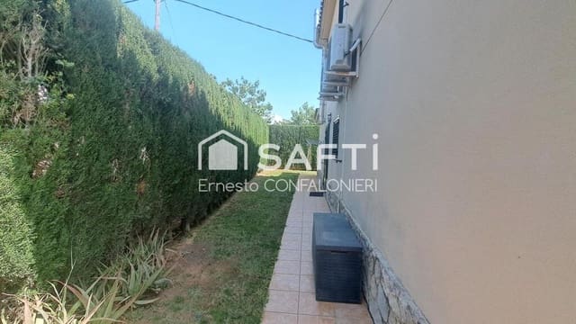 4 soverom Villa til salgs i Vinaròs med svømmebasseng garasje - € 477 000 (Ref: 9181027)