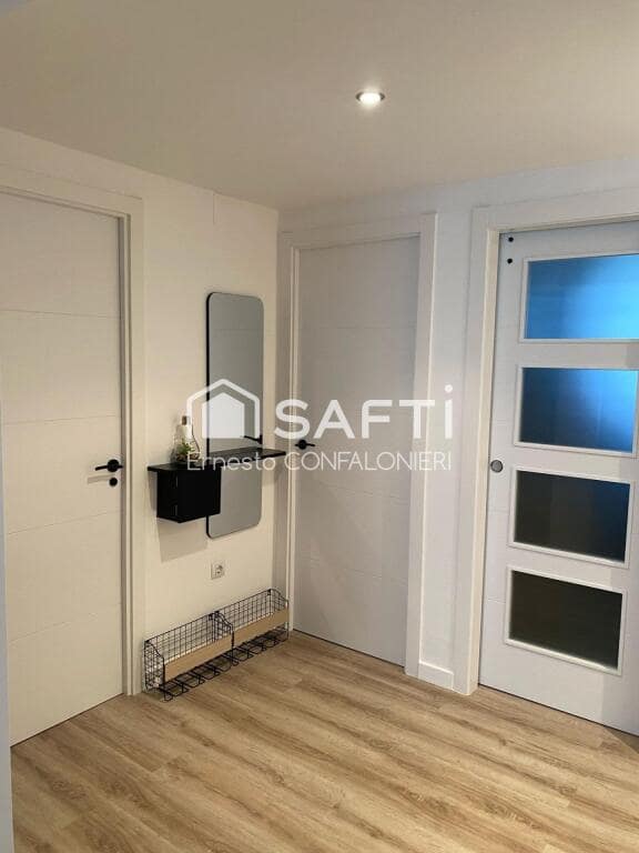 2 bedroom Apartment for sale in Sant Jordi with pool garage - € 178,000 (Ref: 9181031)