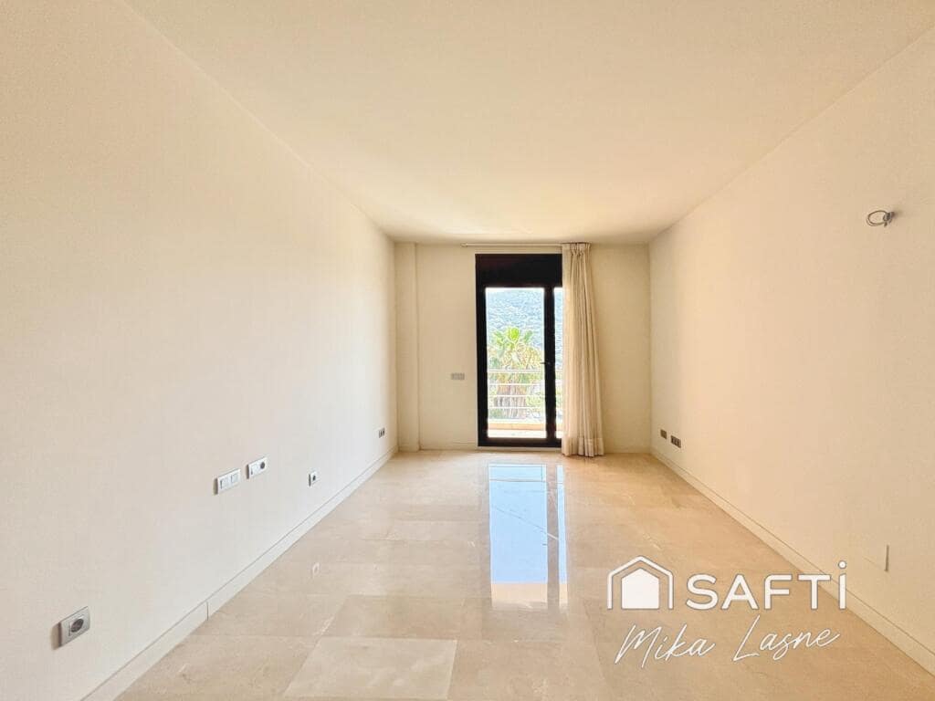 8 chambre Villa/Maison à vendre à Cabrils avec piscine garage - 1 690 000 € (Ref: 9181037)