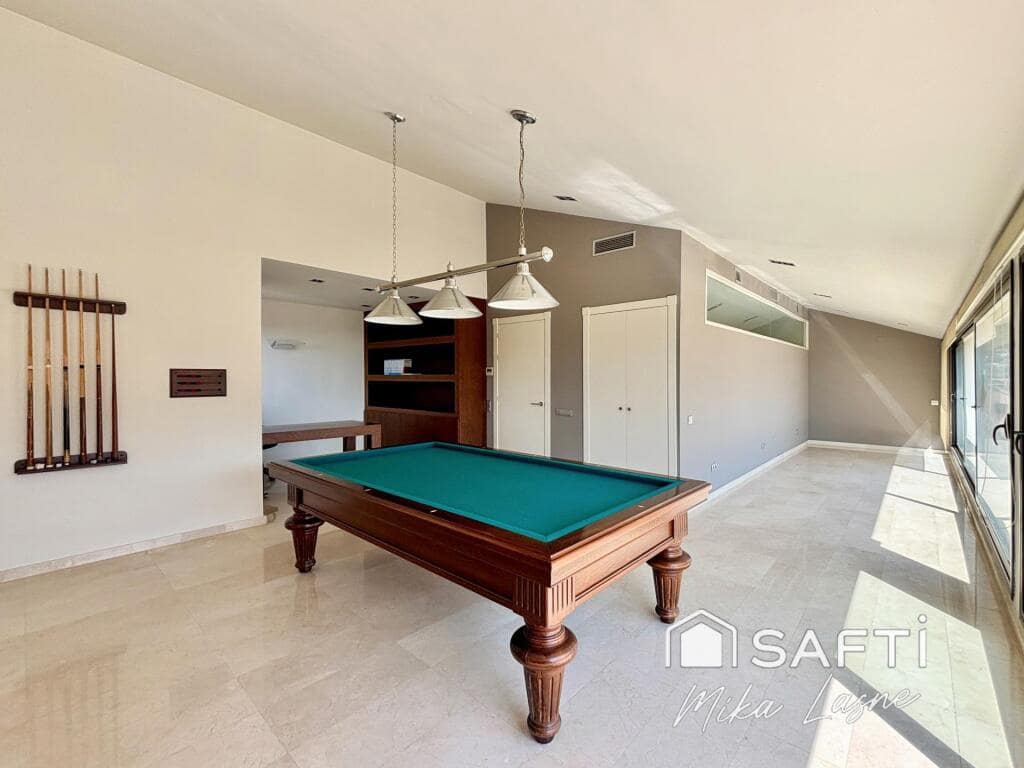 8 chambre Villa/Maison à vendre à Cabrils avec piscine garage - 1 690 000 € (Ref: 9181037)