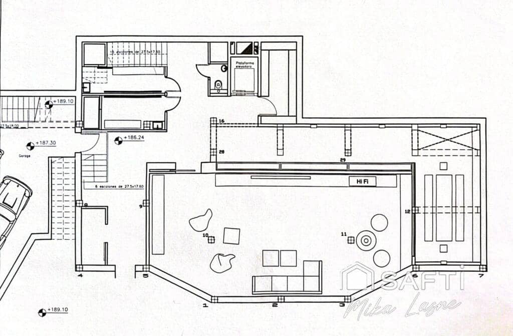 8 chambre Villa/Maison à vendre à Cabrils avec piscine garage - 1 690 000 € (Ref: 9181037)