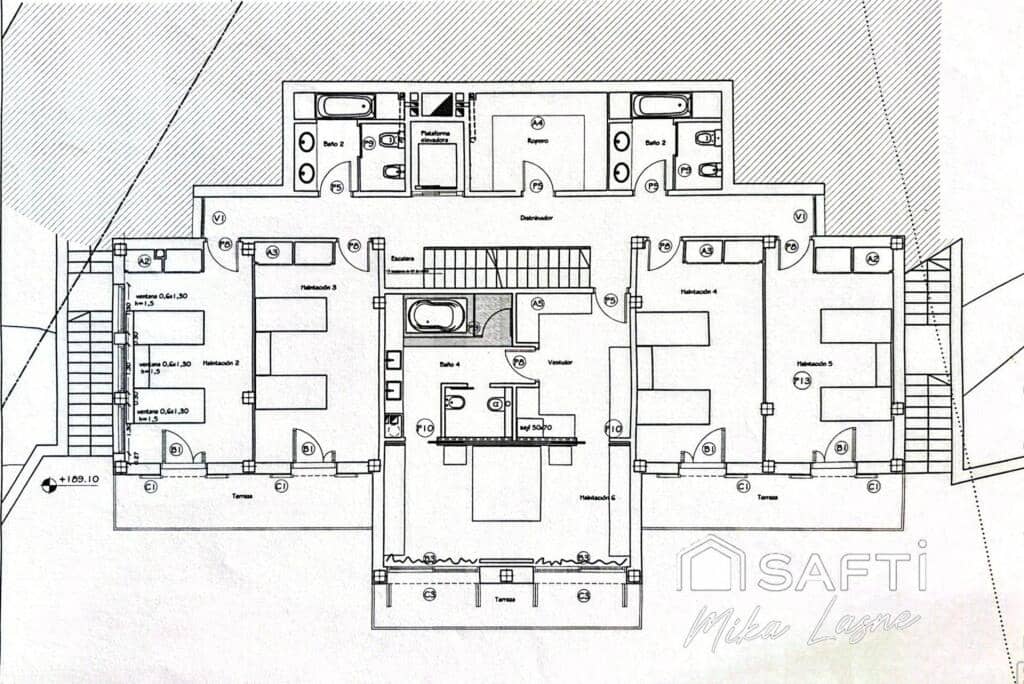 8 chambre Villa/Maison à vendre à Cabrils avec piscine garage - 1 690 000 € (Ref: 9181037)