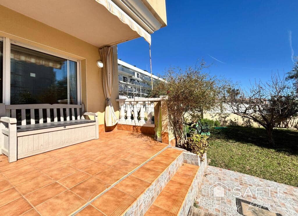 3 soveværelse Lejlighed til salg i Cunit med swimmingpool - € 350.000 (Ref: 9181038)