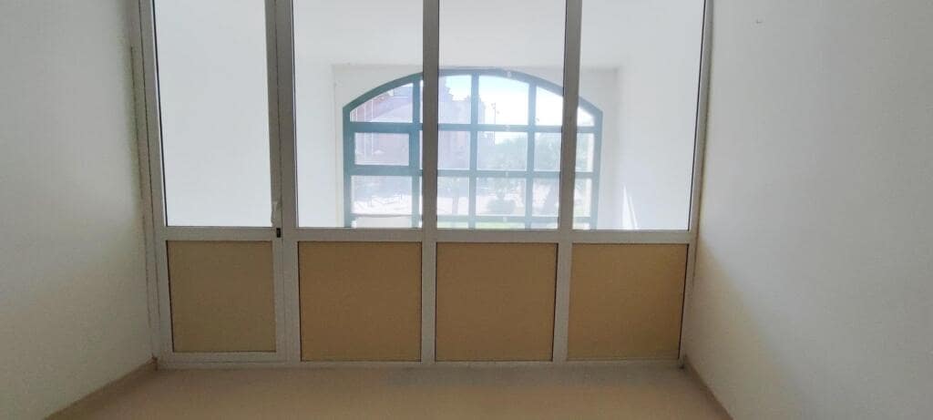 Erhverv til salg i Tarragona by - € 100.000 (Ref: 9181043)