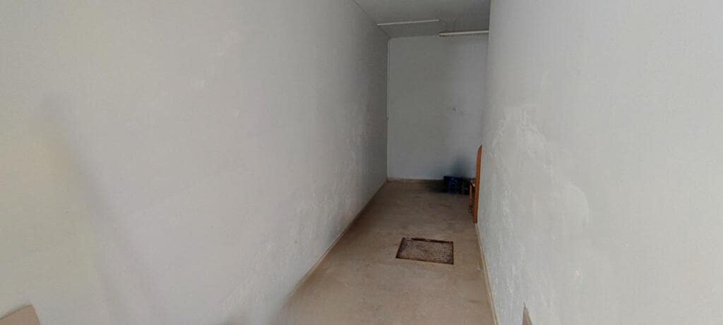 Erhverv til salg i Tarragona by - € 100.000 (Ref: 9181043)