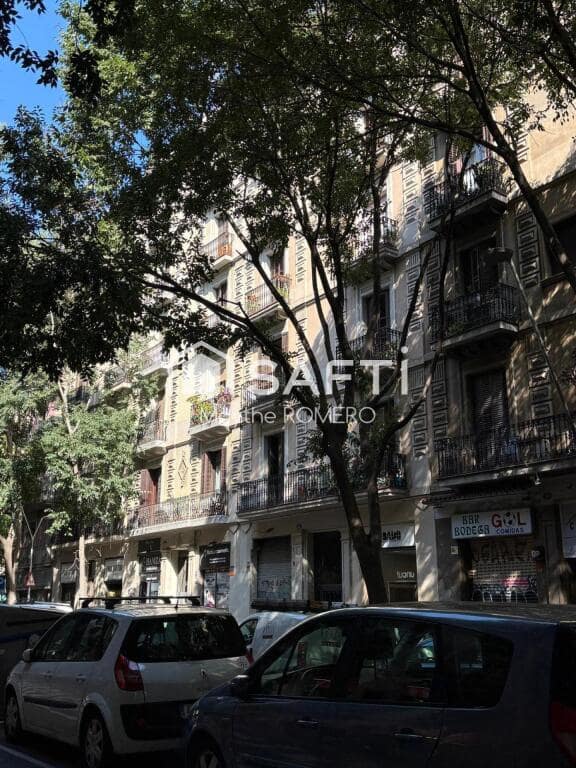 3 soverom Leilighet til salgs i Barcelona by - € 750 000 (Ref: 9181046)