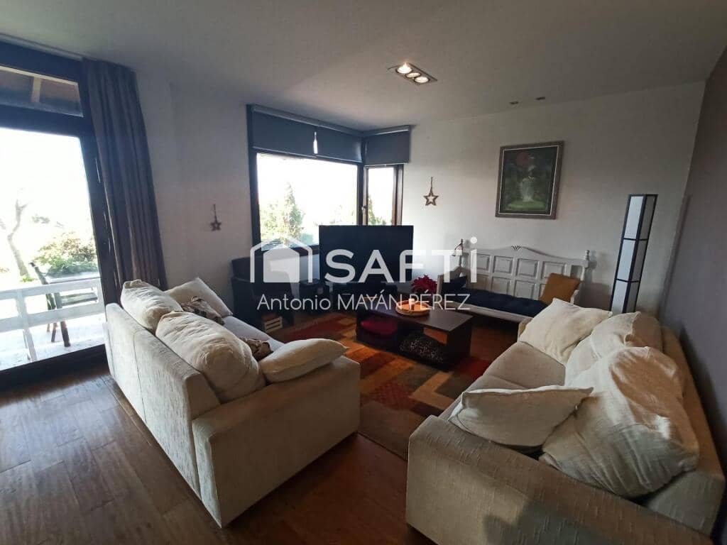 4 soveværelse Villa til salg i Ribeira med garage - € 450.000 (Ref: 9181050)